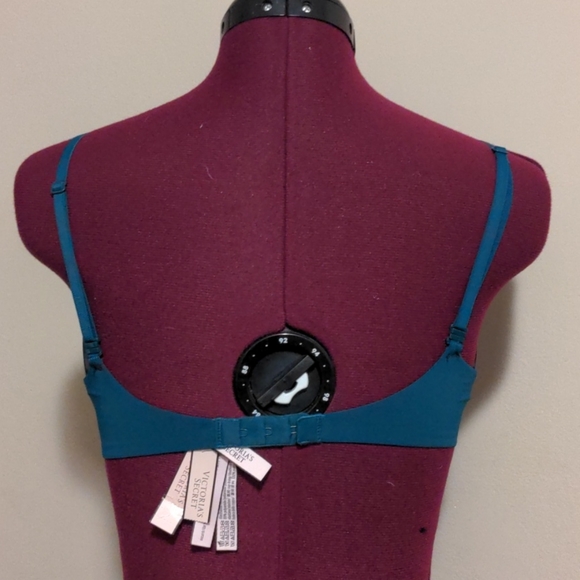 VS emerald bra - Picture 2 of 3